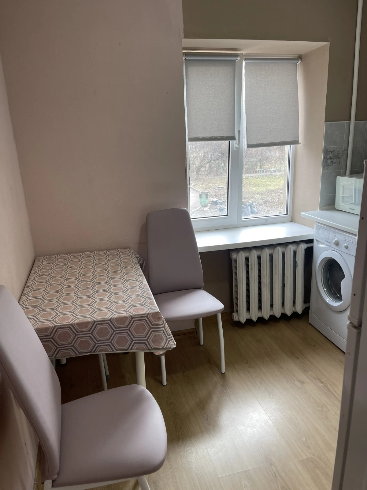 Квартира Двухкомнатная. Коммунистический 85А