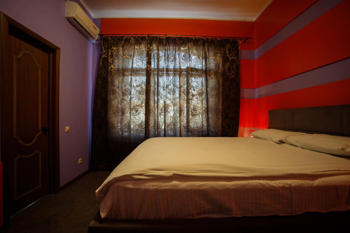 Меблированные комнаты Night Train