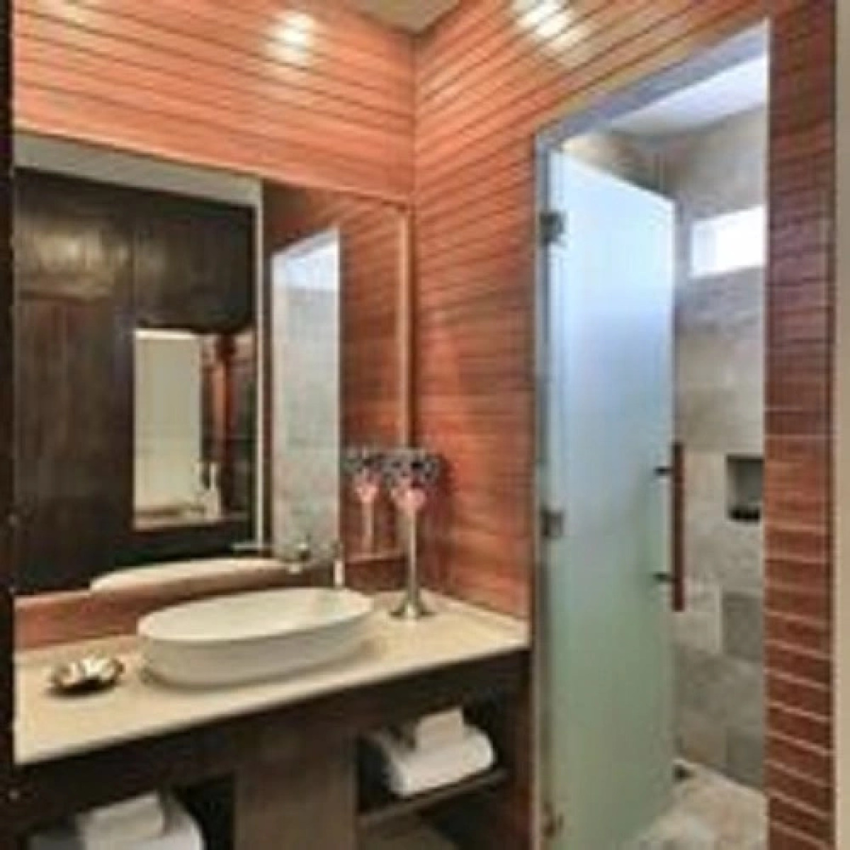 Отель The Privilege Ezra Beach Club