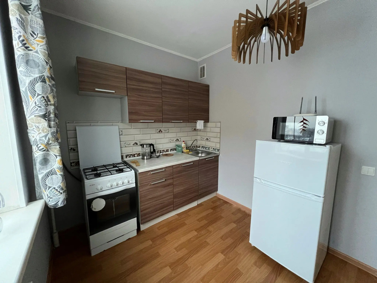 Квартира Мы вас ждали у вокзала