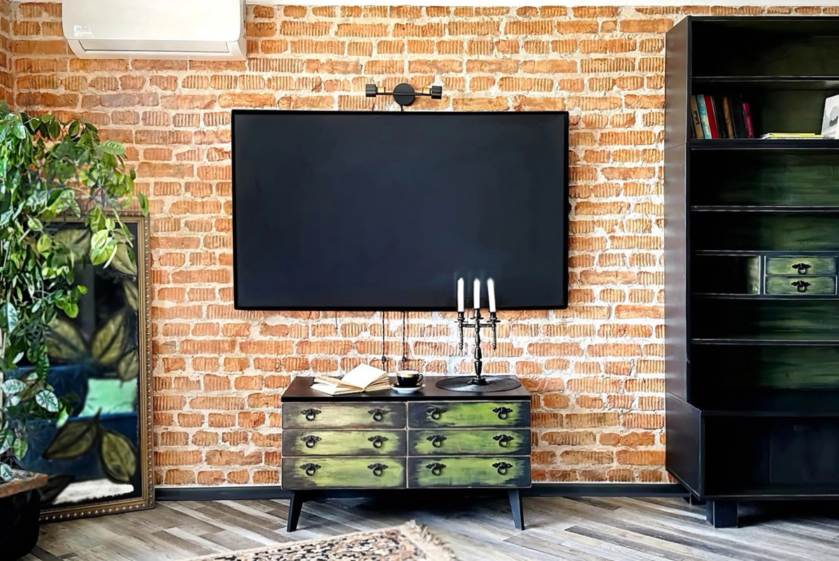 Квартира Двухкомнатная в Стиле Loft с Видом на Бухту Золотой Рог