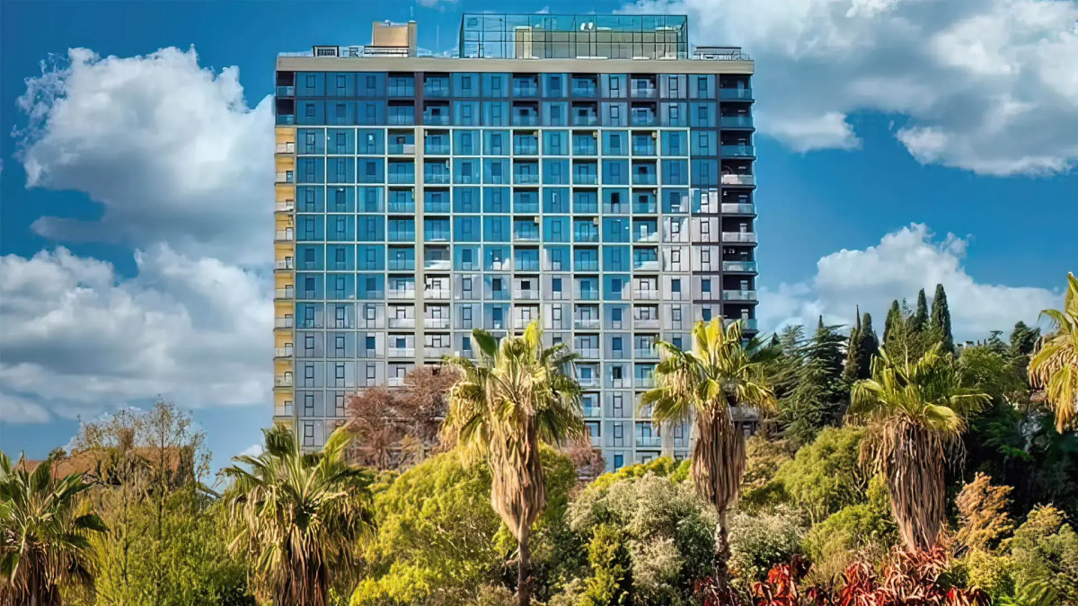 Апартаменты ЖК Метрополь у парка Дендрарий с бассейном