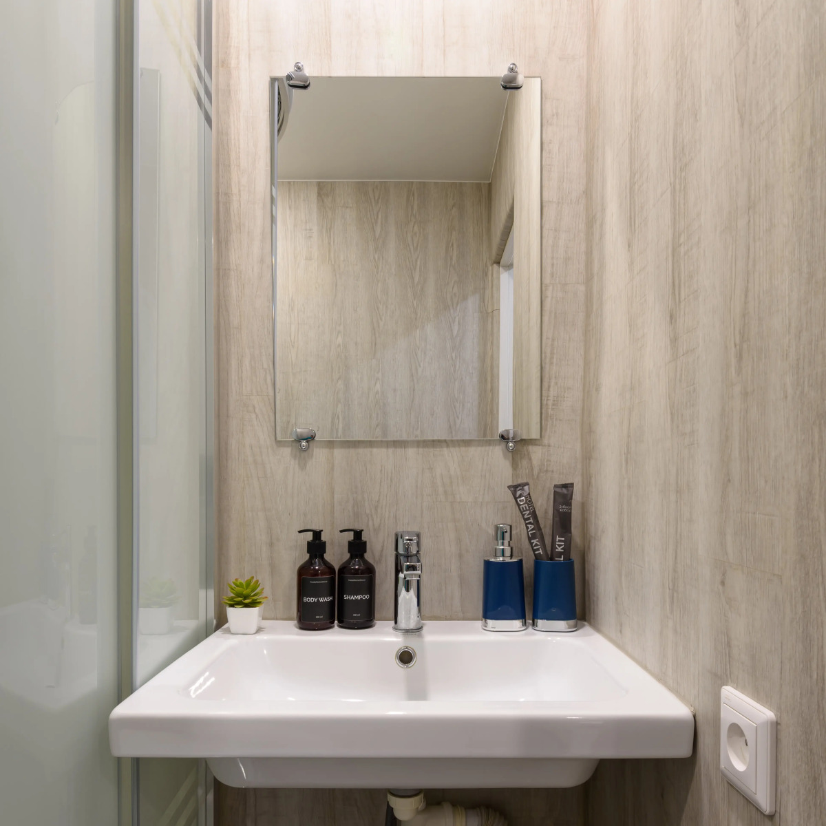 Апартаменты KrasLoft на Взлётной для одного