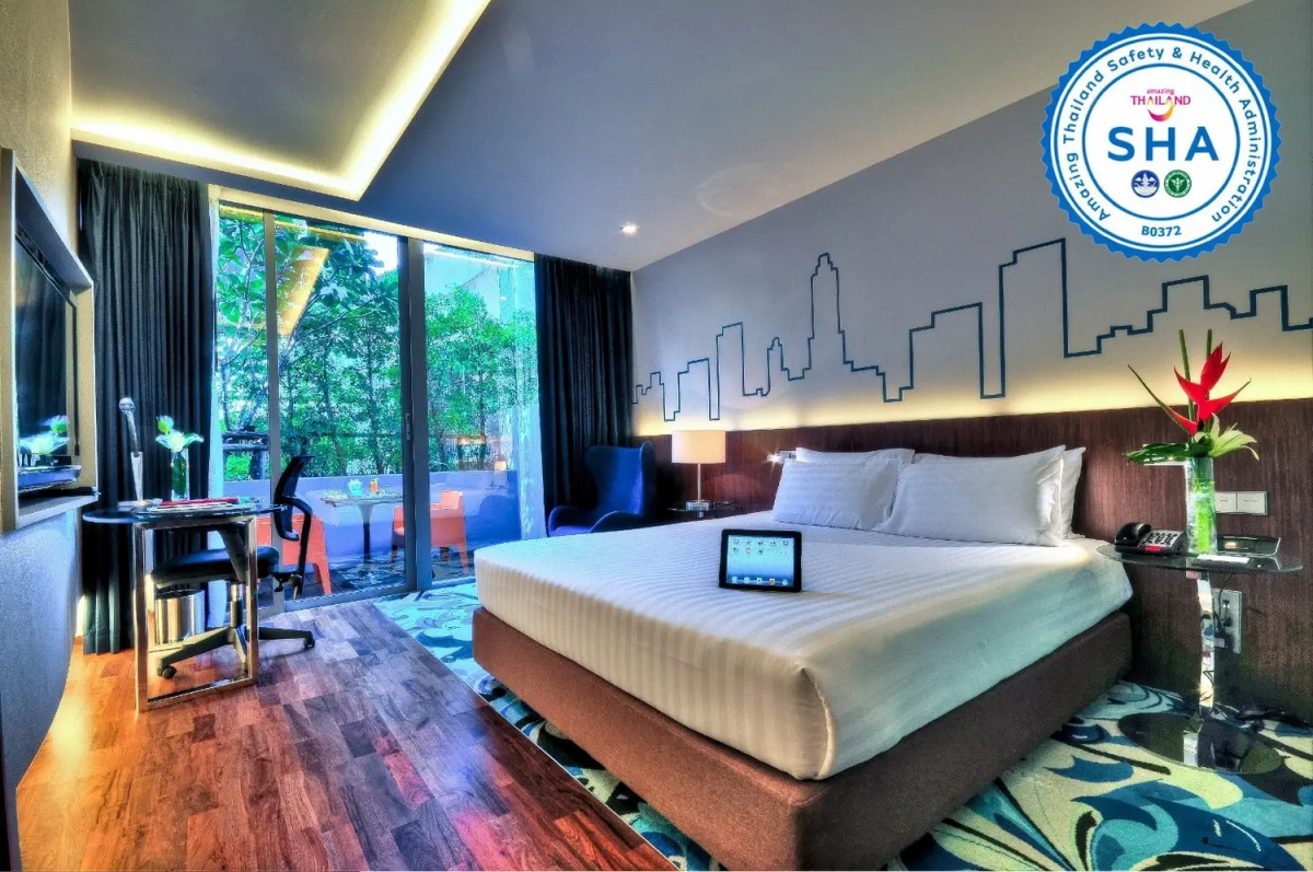 Отель Galleria 10 Bangkok Hotel By Compass Hospitality