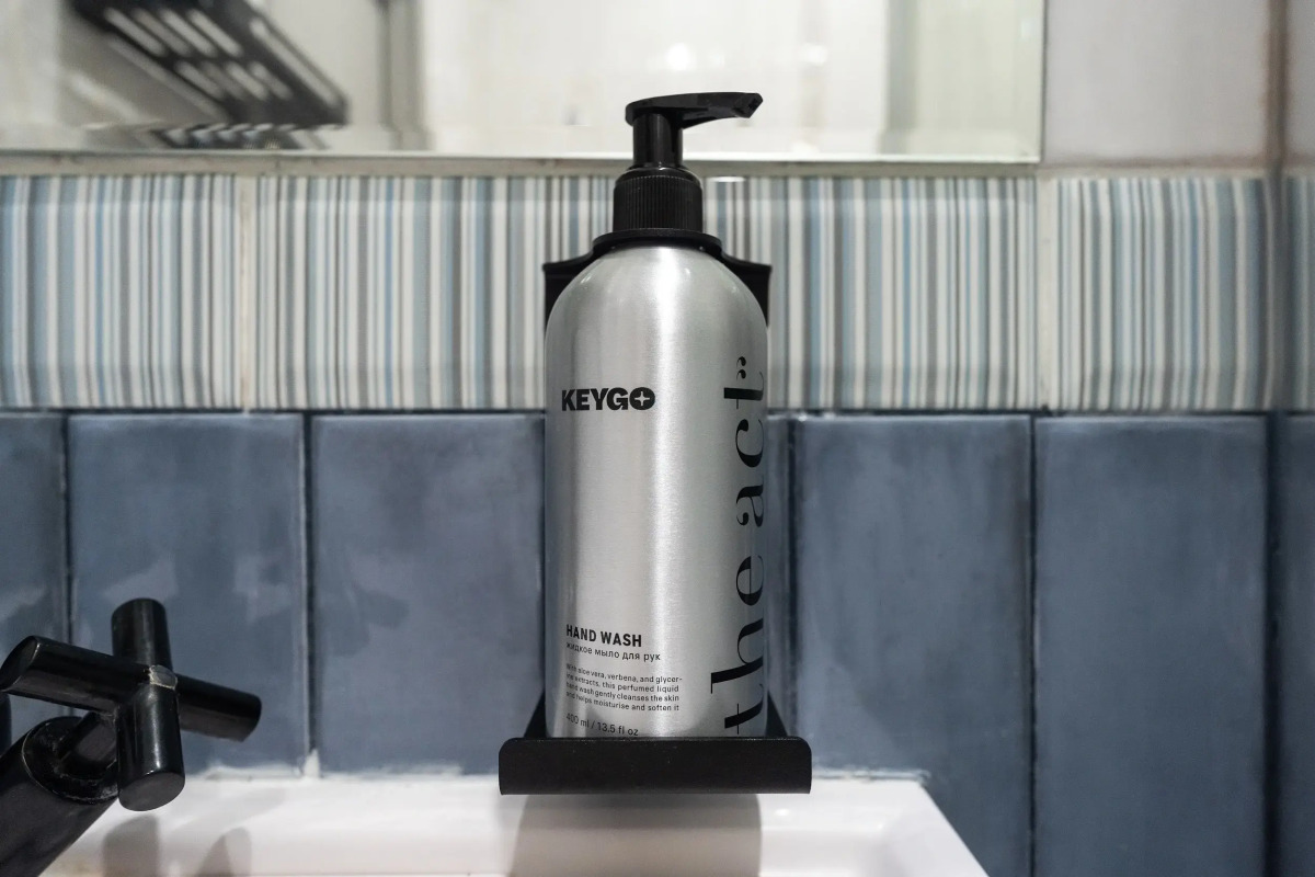 Апартаменты KeyGo #1010 Студия рядом с метро Окружная