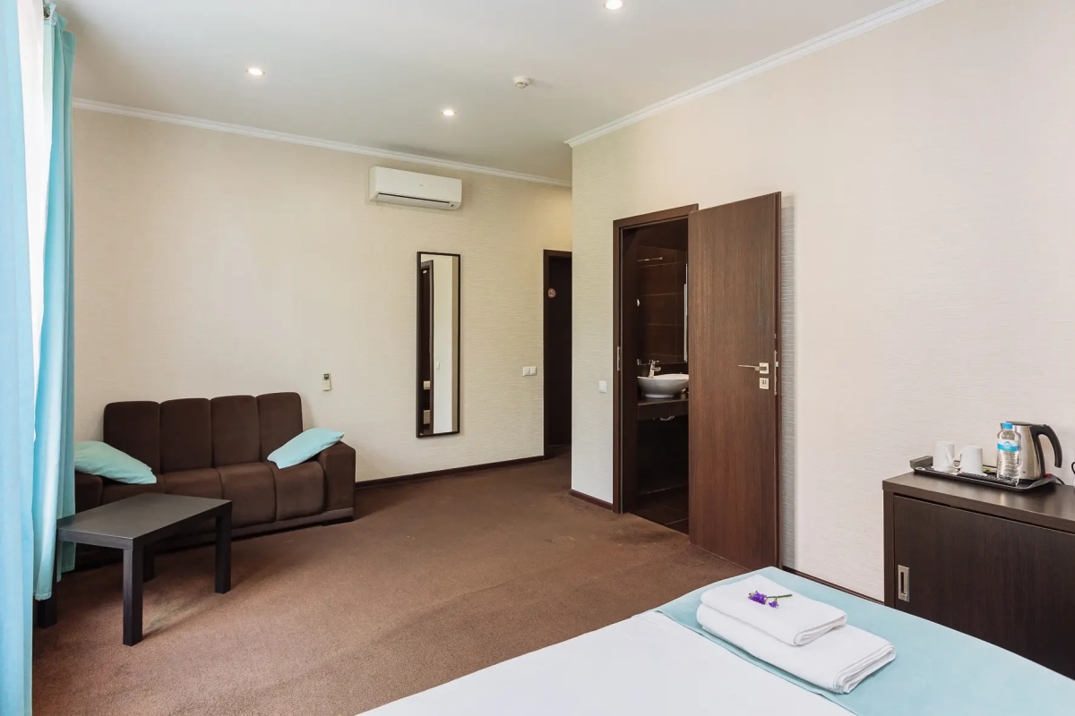 Отель Вотрэ Мизон