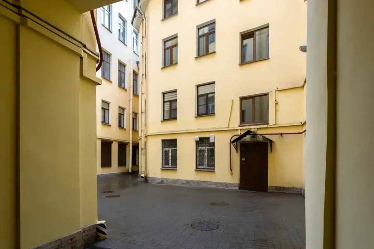 Апартаменты двухкомнатная квартира на Восстания 3-5