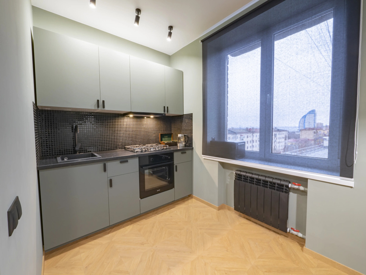 Квартира Роскошная двухкомнатная квартира в сталинке с видом на Аллею Героев