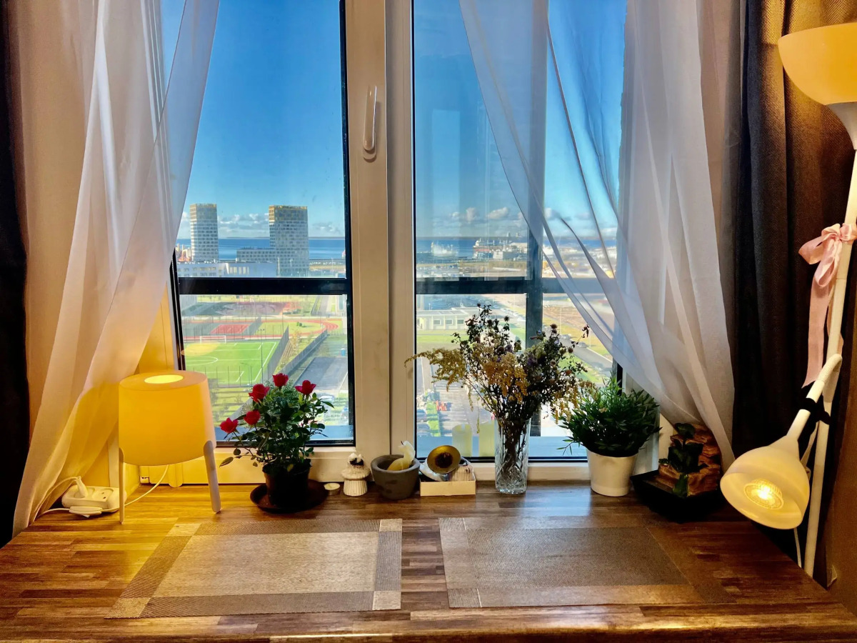 Просторная Евро2к на 12 этаже с видом на Финский залив