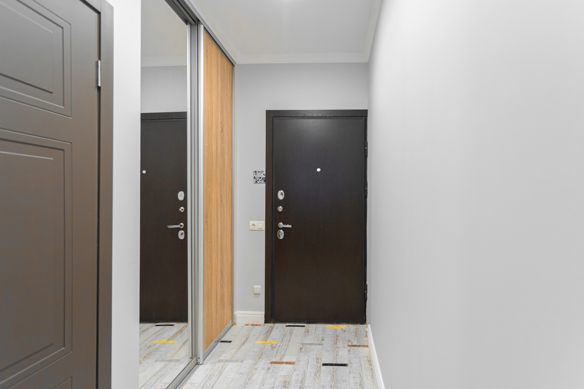 Апартаменты Lalapart Gray stone на 30 этаже небоскреба Савеловский Сити