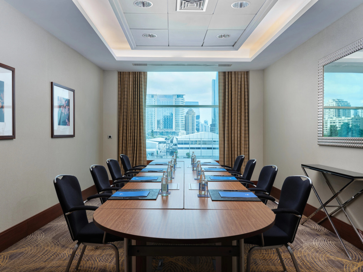 Отель Hilton Baku