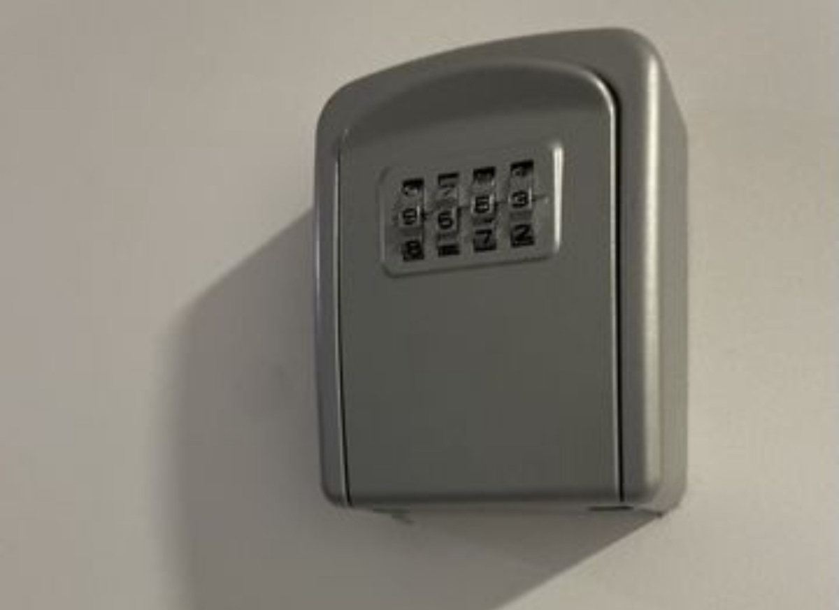 Квартира Светлая уютная студия