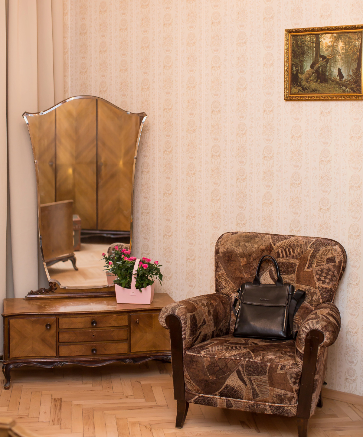 Апартаменты St. Isaak's 4 bedroom & 3 bathroom