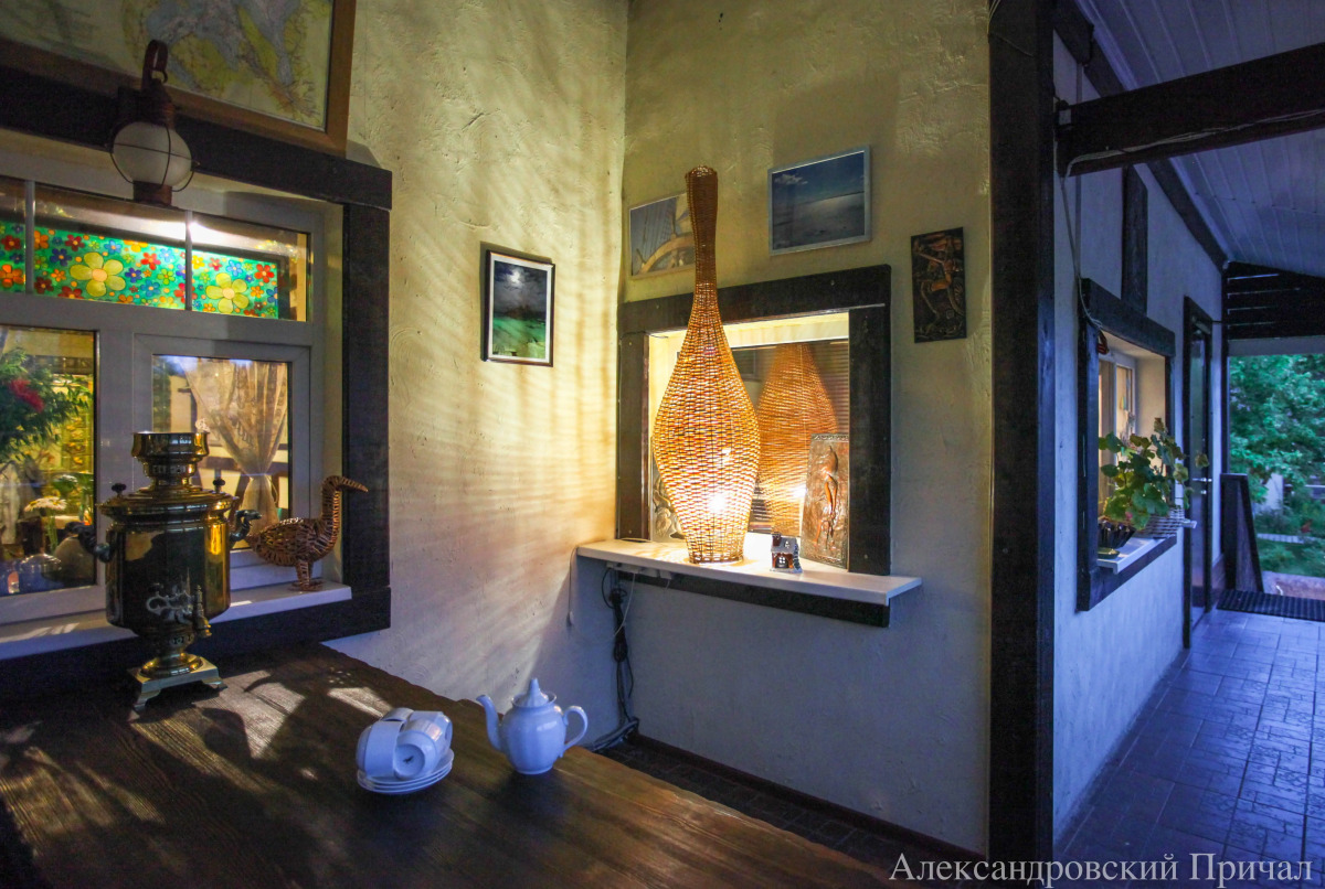 Отель Гостиничный рыболовно-охотничий комплекс Александровский Причал