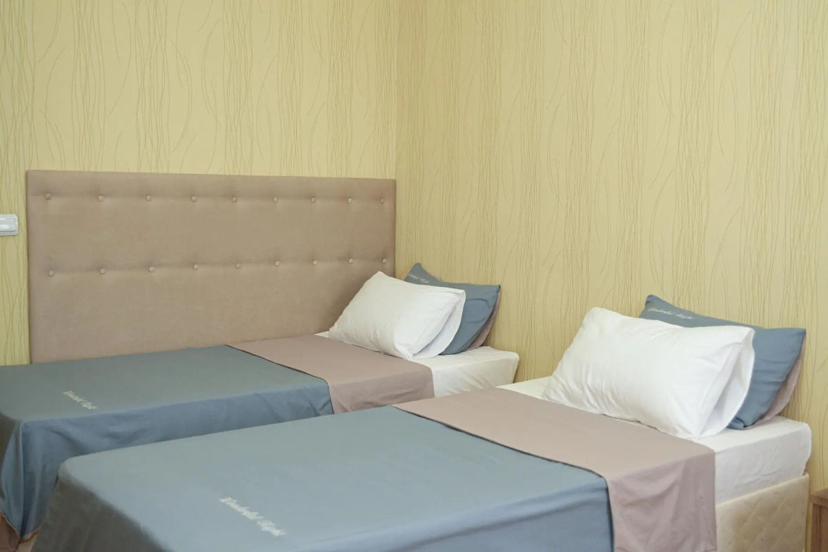 Апартаменты однокомнатные (137) Серебровская 91