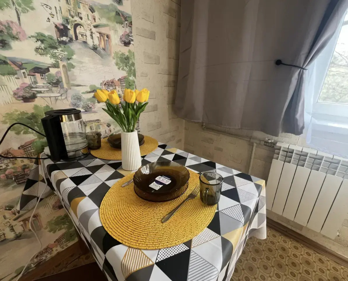 Апартаменты Буденного 12