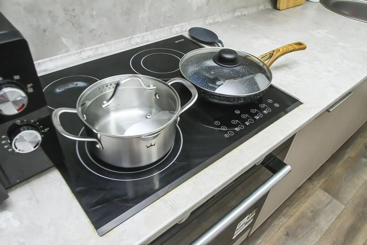 Апартаменты 1 комнатные Каролинского 9