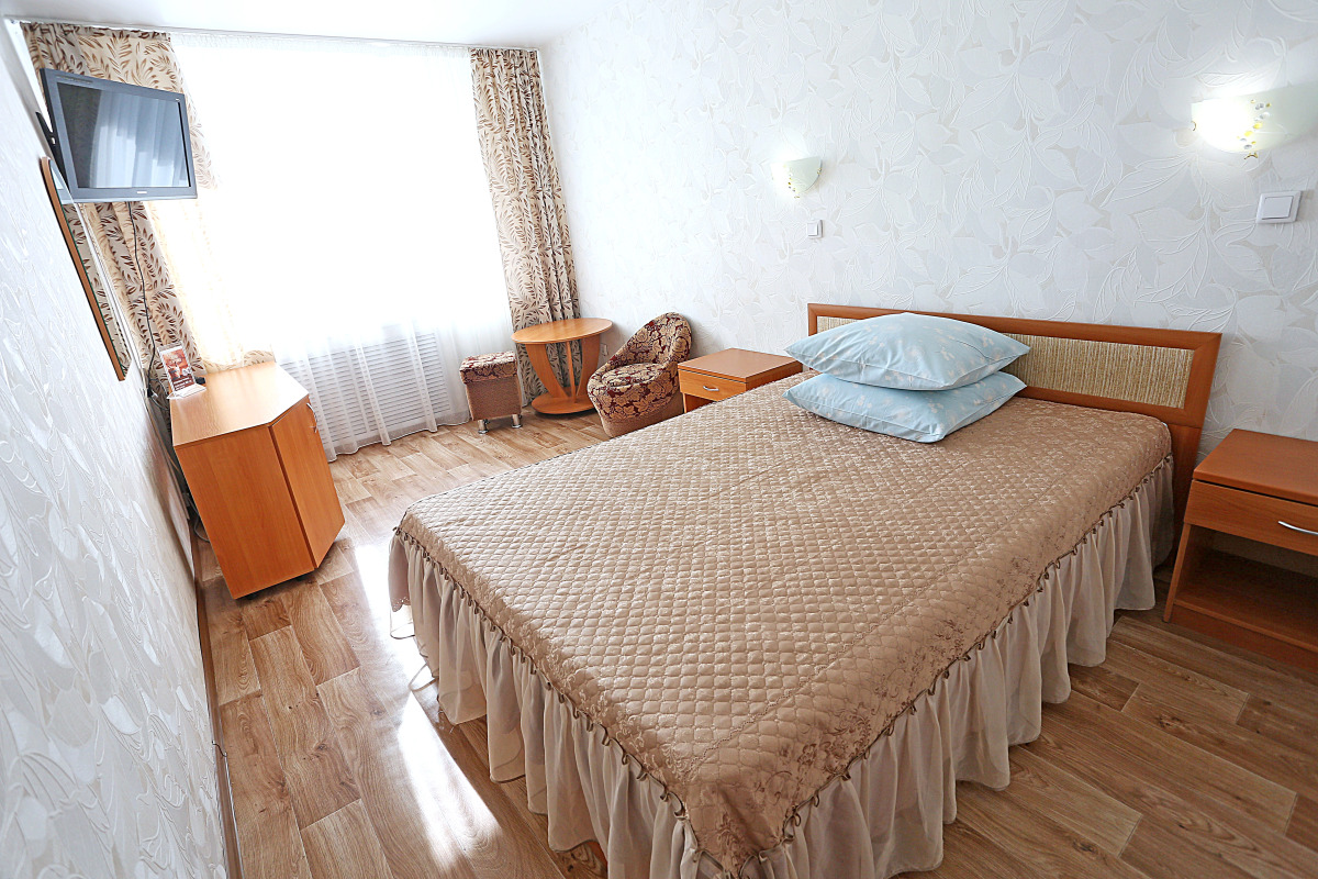 Отель Родина