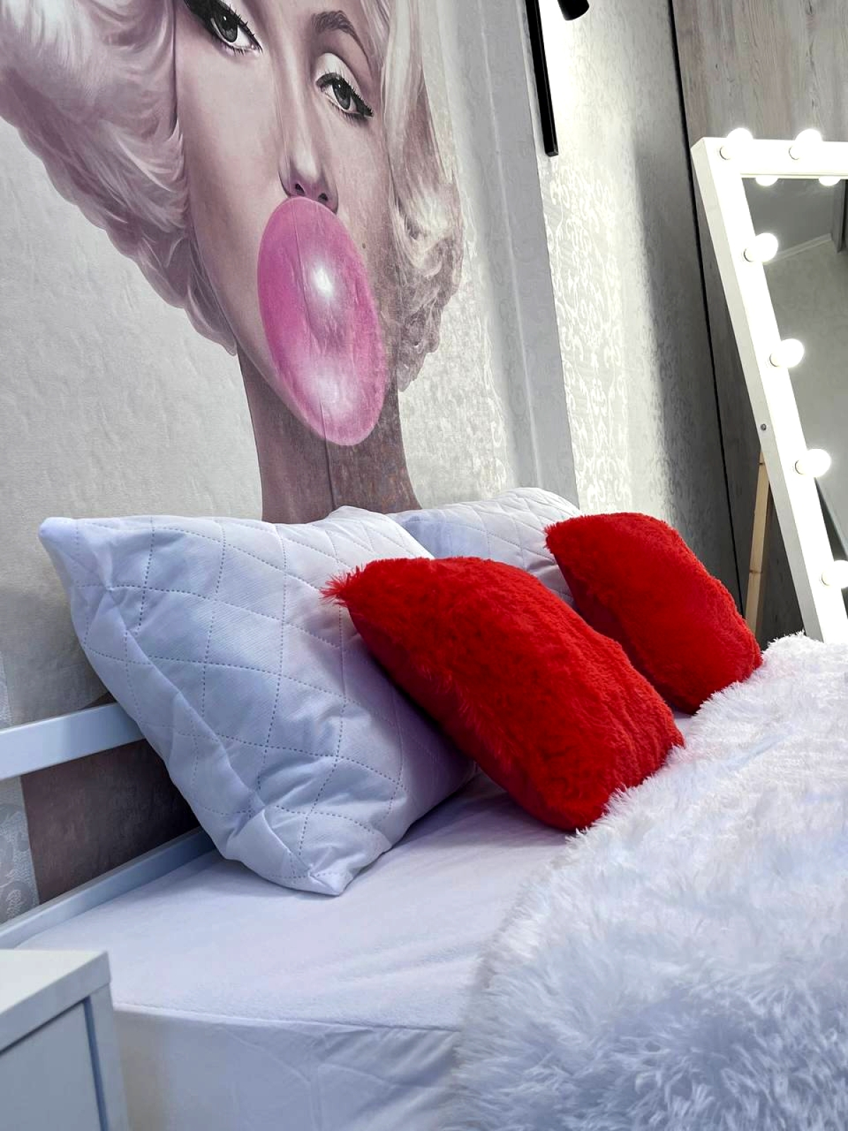 Апартаменты еЖИВИка на Карпова 3/1