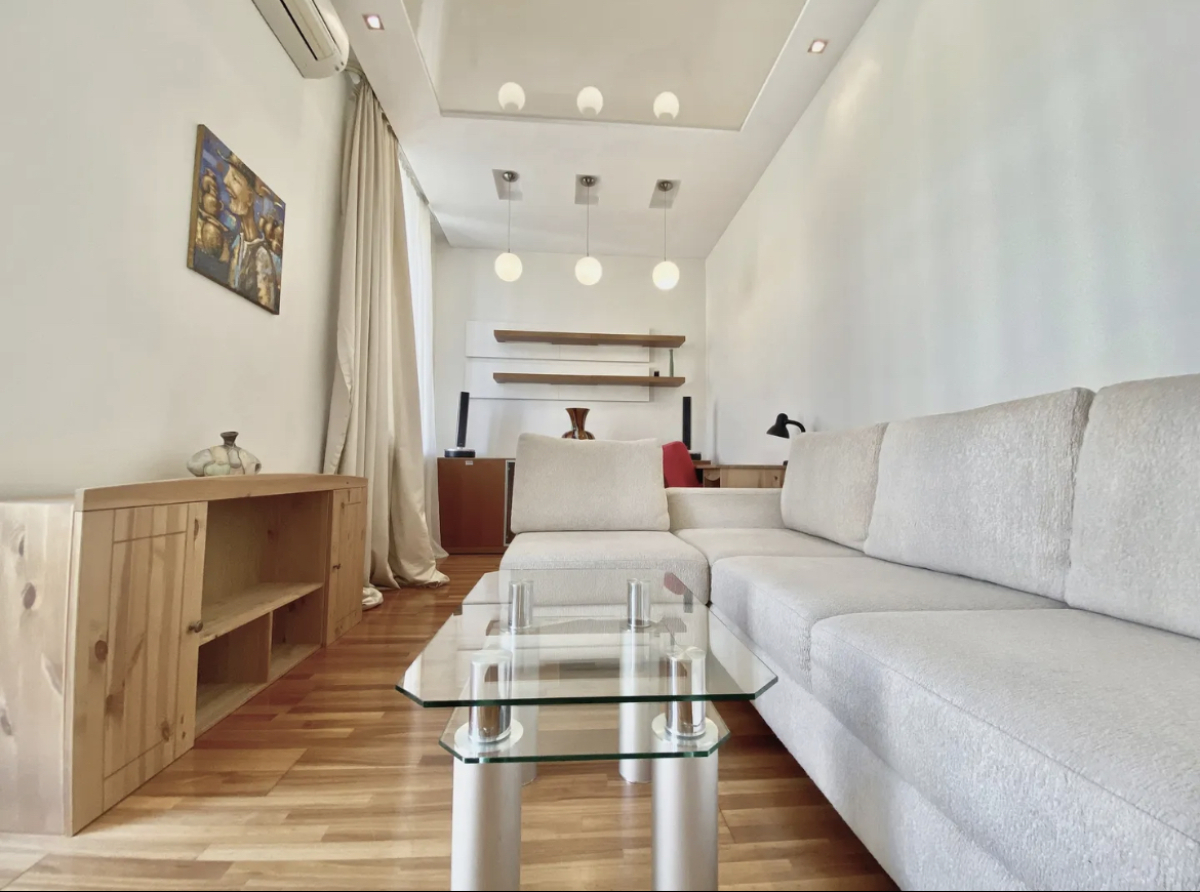 Апартаменты на проспекте Независимости 47