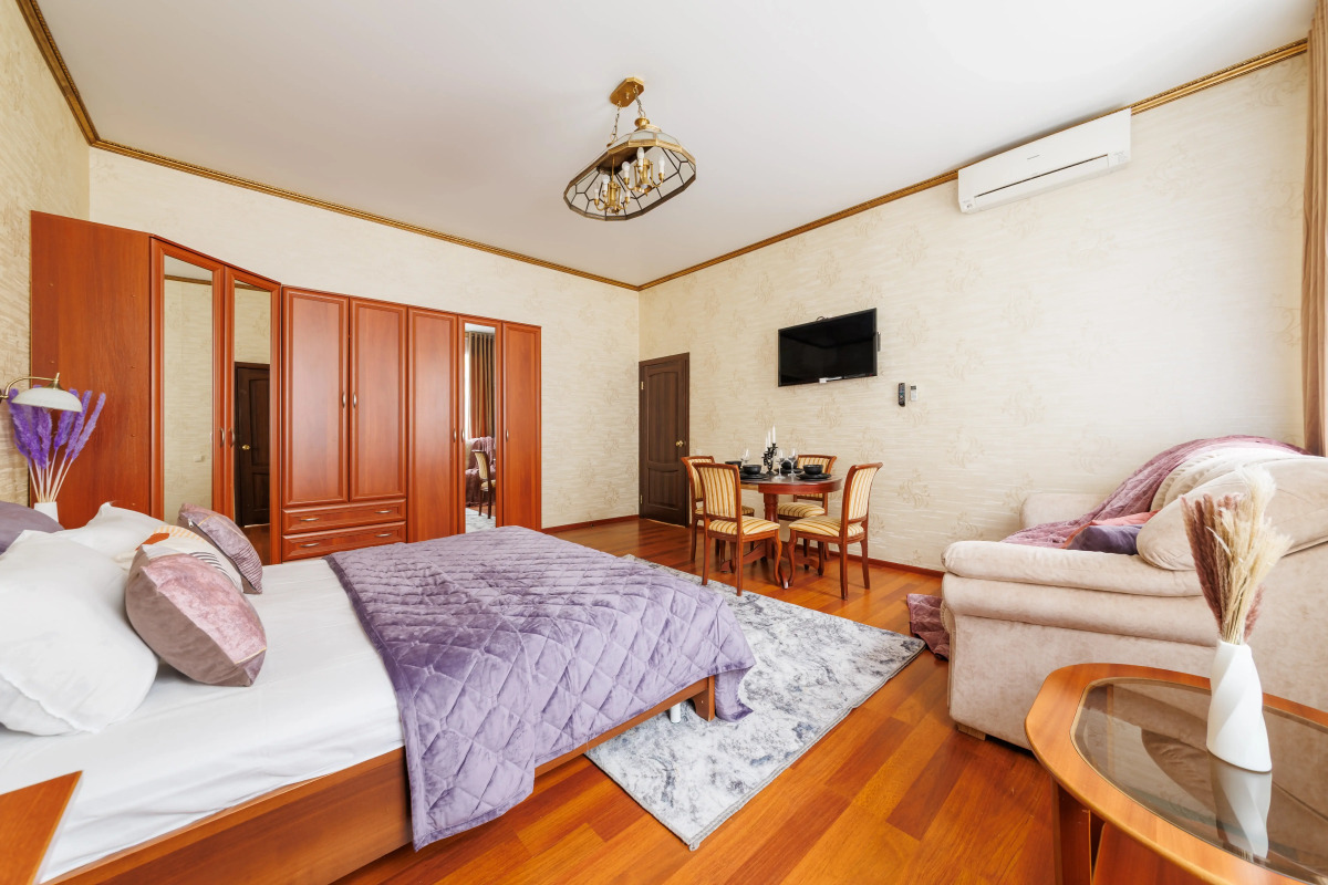 Апартаменты 2 спальни у Казанского собора 8 гостей