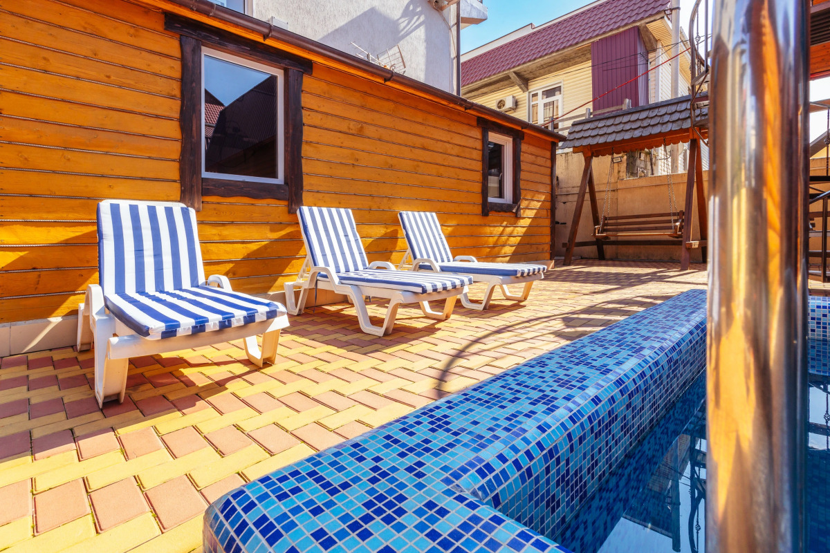 Aprelskie Tezisy Guest House