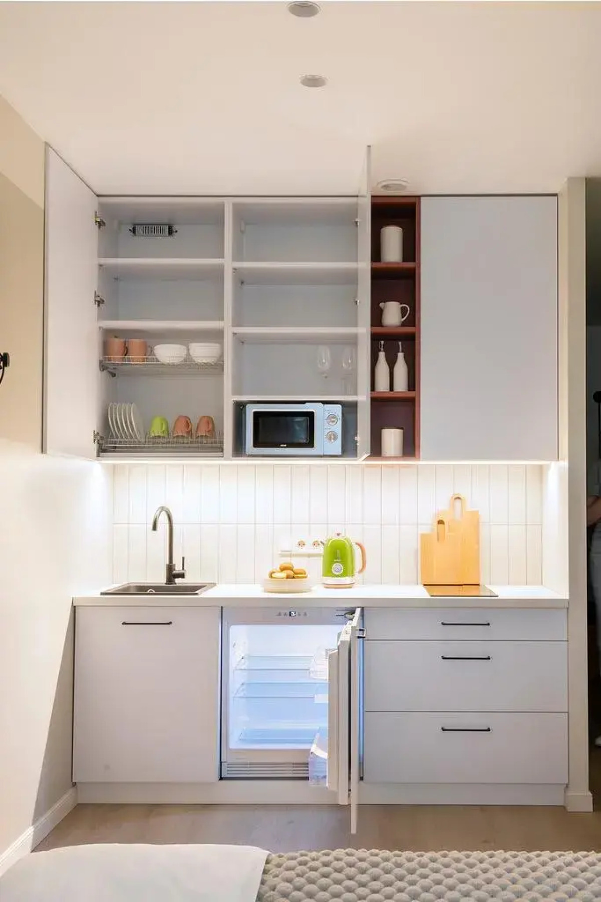 Апартаменты Студия на Державина 50