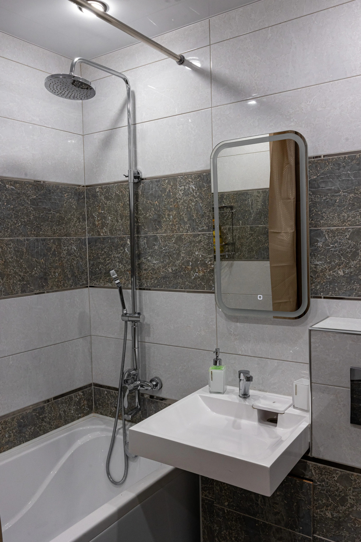 Квартира Уютные Апартаменты в Хорошем Районе