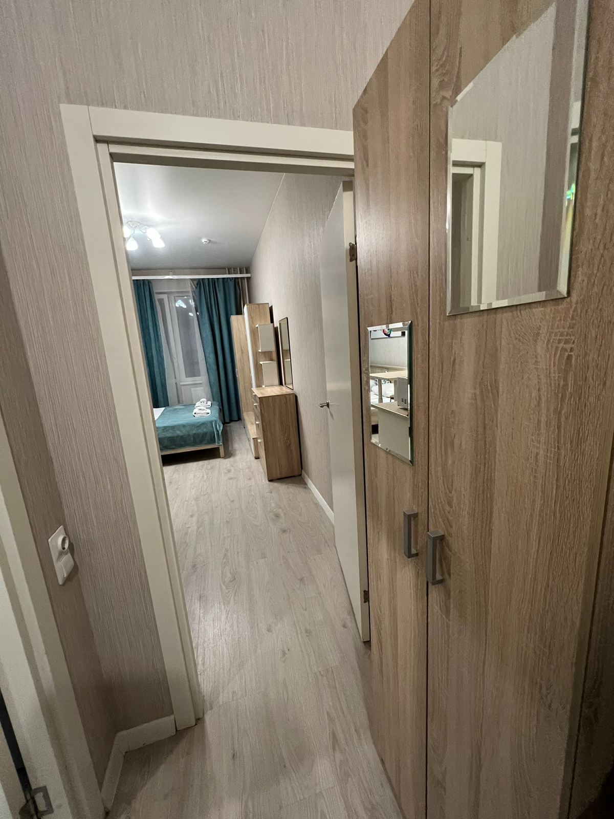 Апартаменты Pulkovo Neon 1