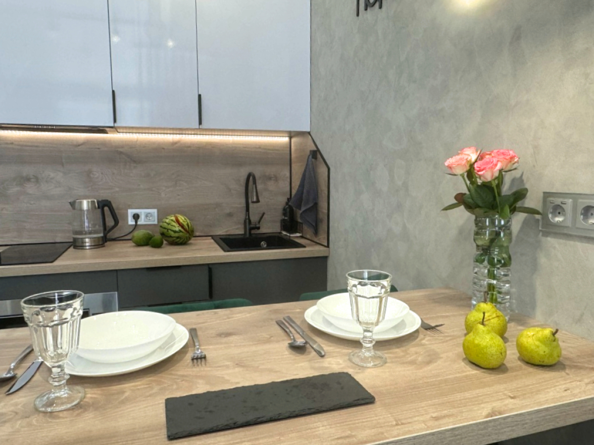 Апартаменты Platinum Aparts (Аллея Парк)