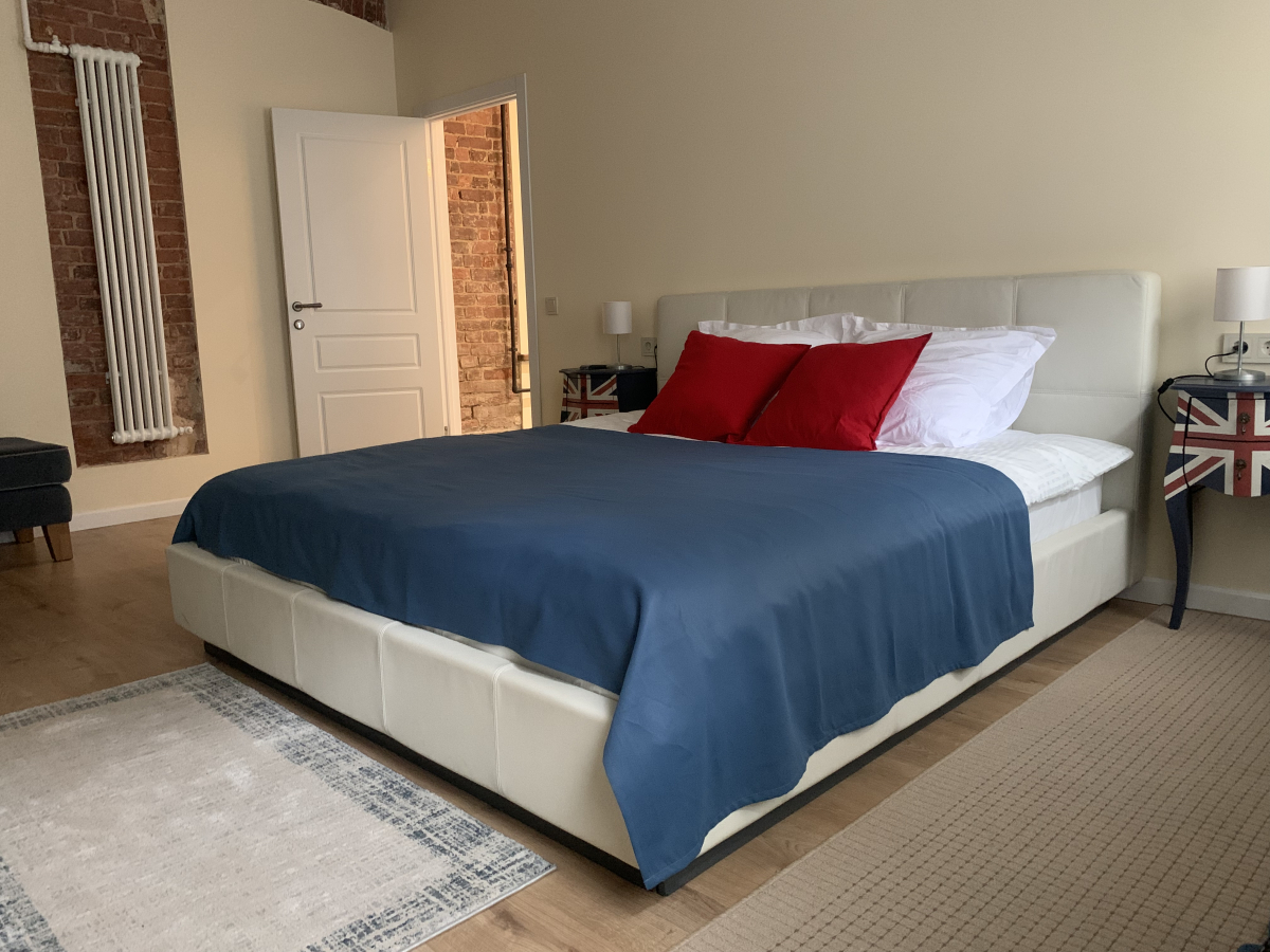 Апартаменты Loft Apartment в центре города