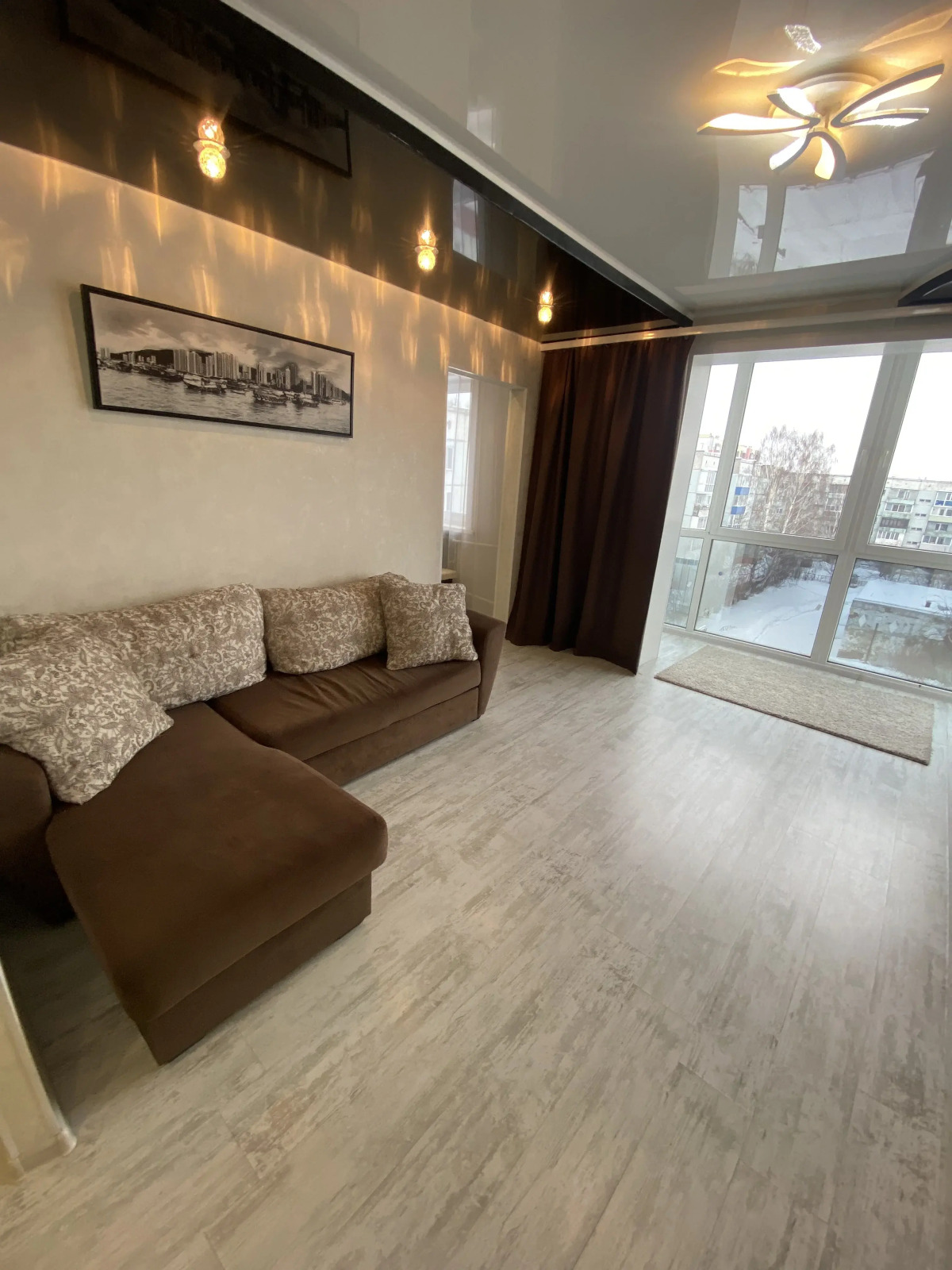 Квартира Двухкомнатная на Ленина