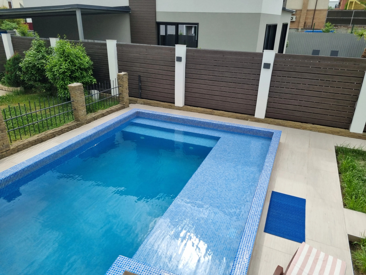 Гостевой Дом с Бассейном