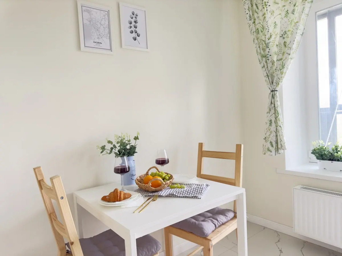 Апартаменты в Центре Казани с Видом на Волгу