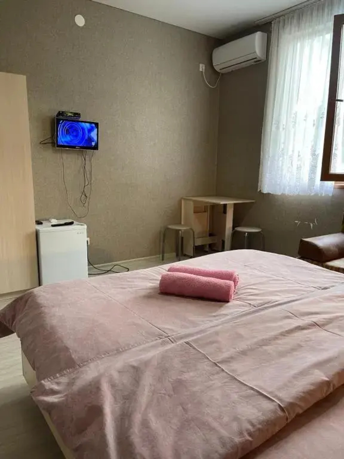 Меблированные комнаты в Гостевом Доме Адуней