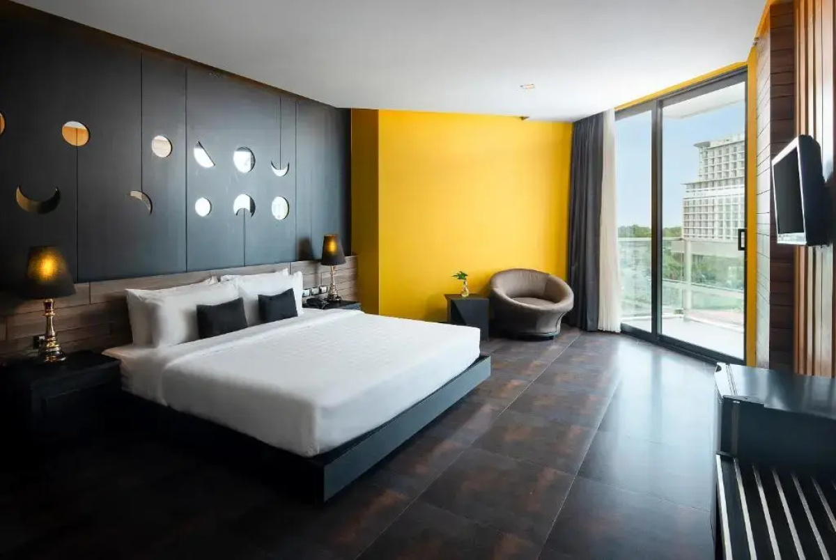 TSix5 Quarter Hotel