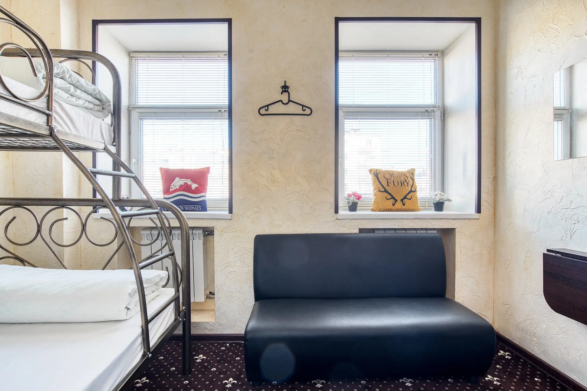 Отель Винтерфелл Новокузнецкая