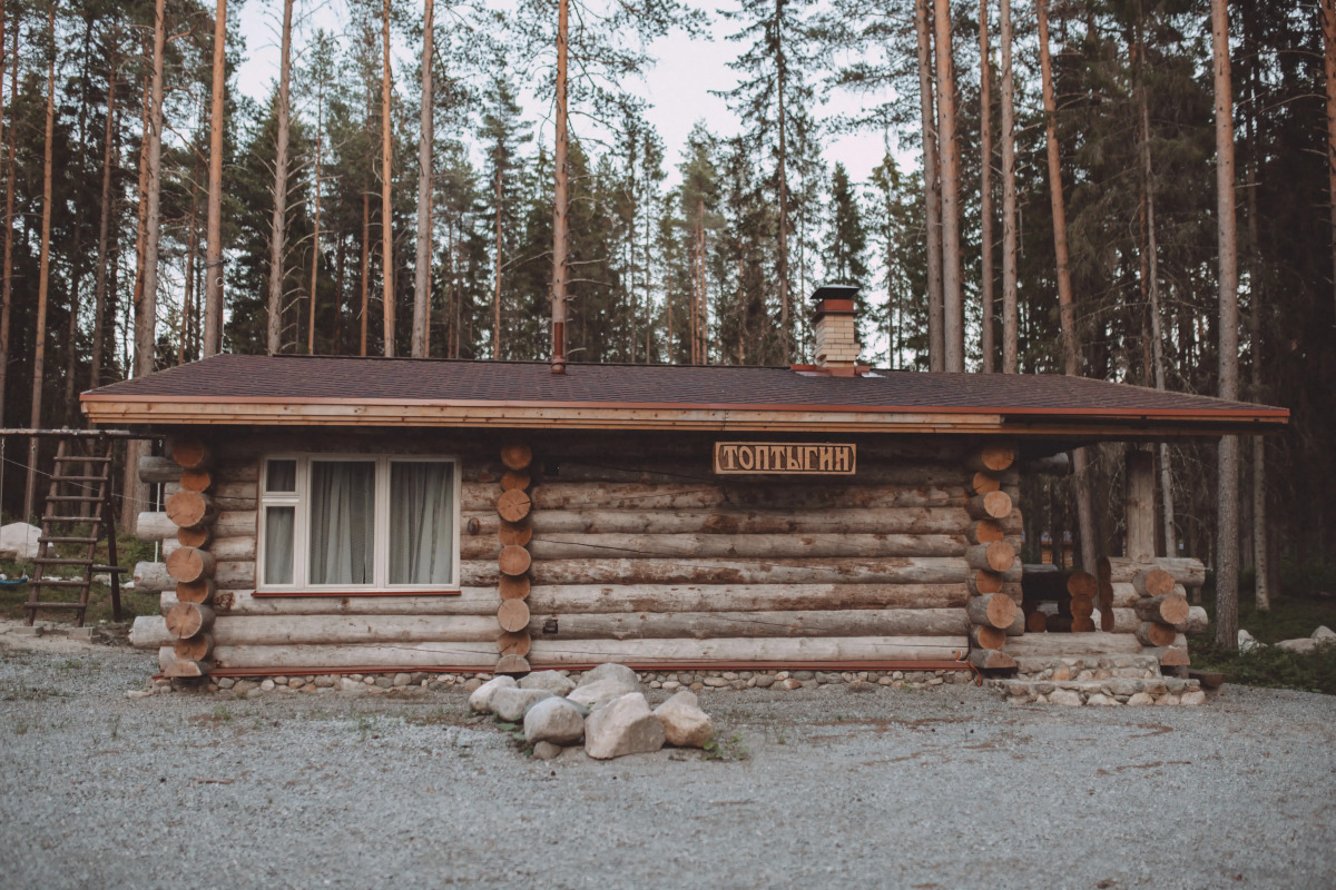 Жилые Помещения Карелия Медвежка с Видом на Озеро