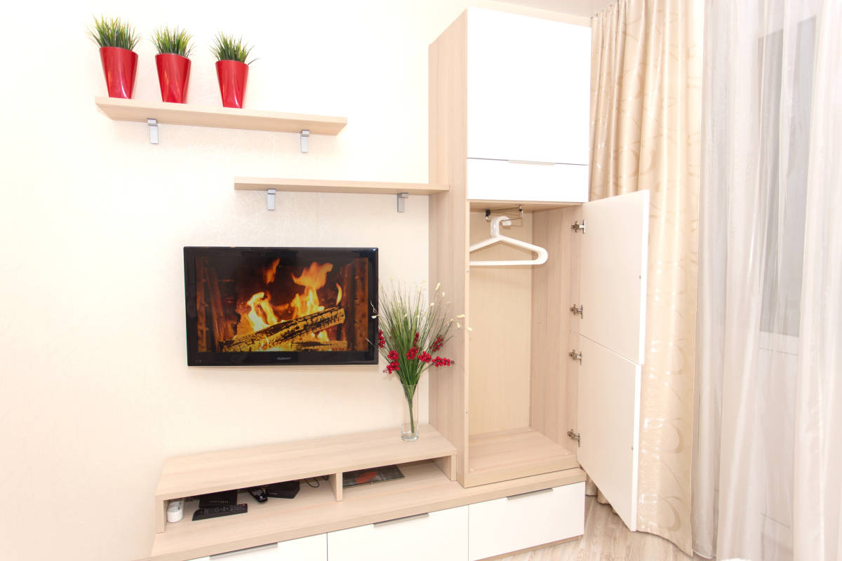 Апартаменты На Бурнаковке 93