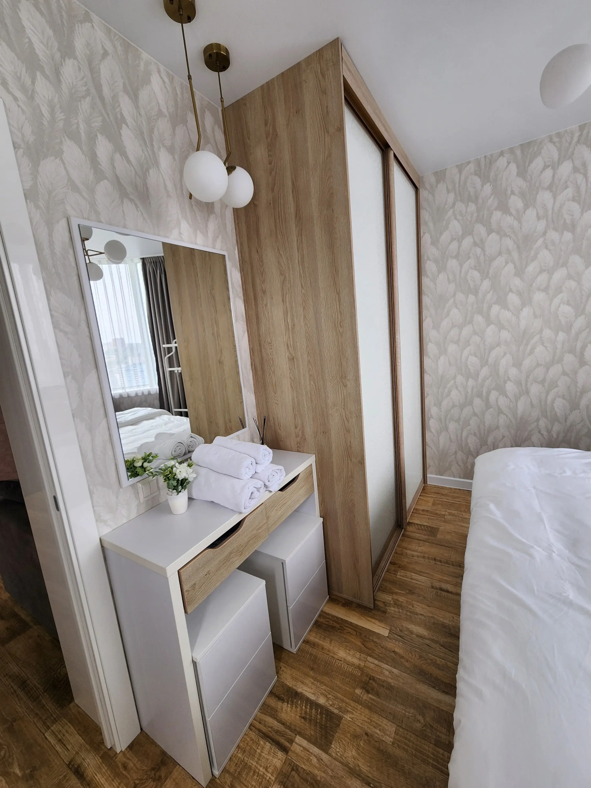 Апартаменты в ЖК Театральный с обзорным видом на город мосты заливы Владивостока