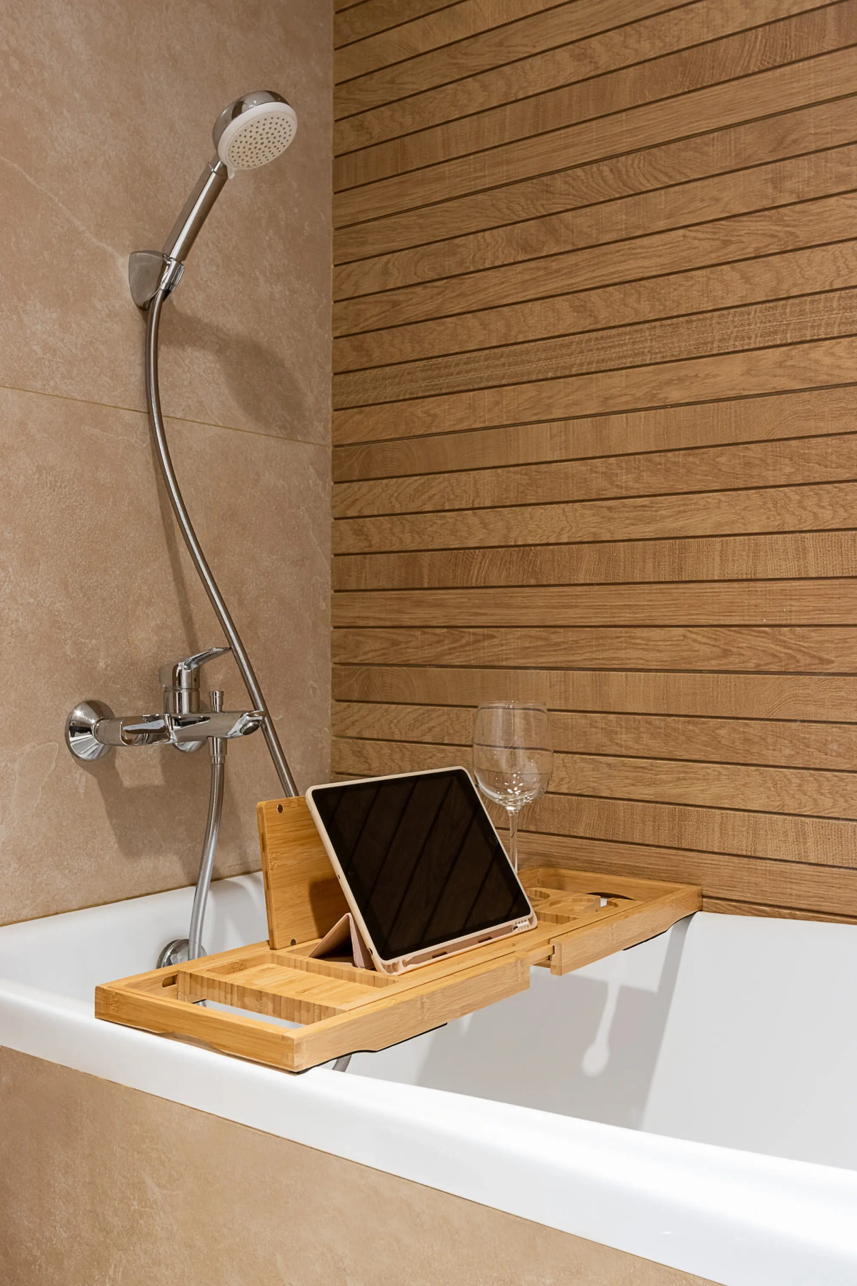 Апартаменты с панорамными окнами в центре Васильевского острова.