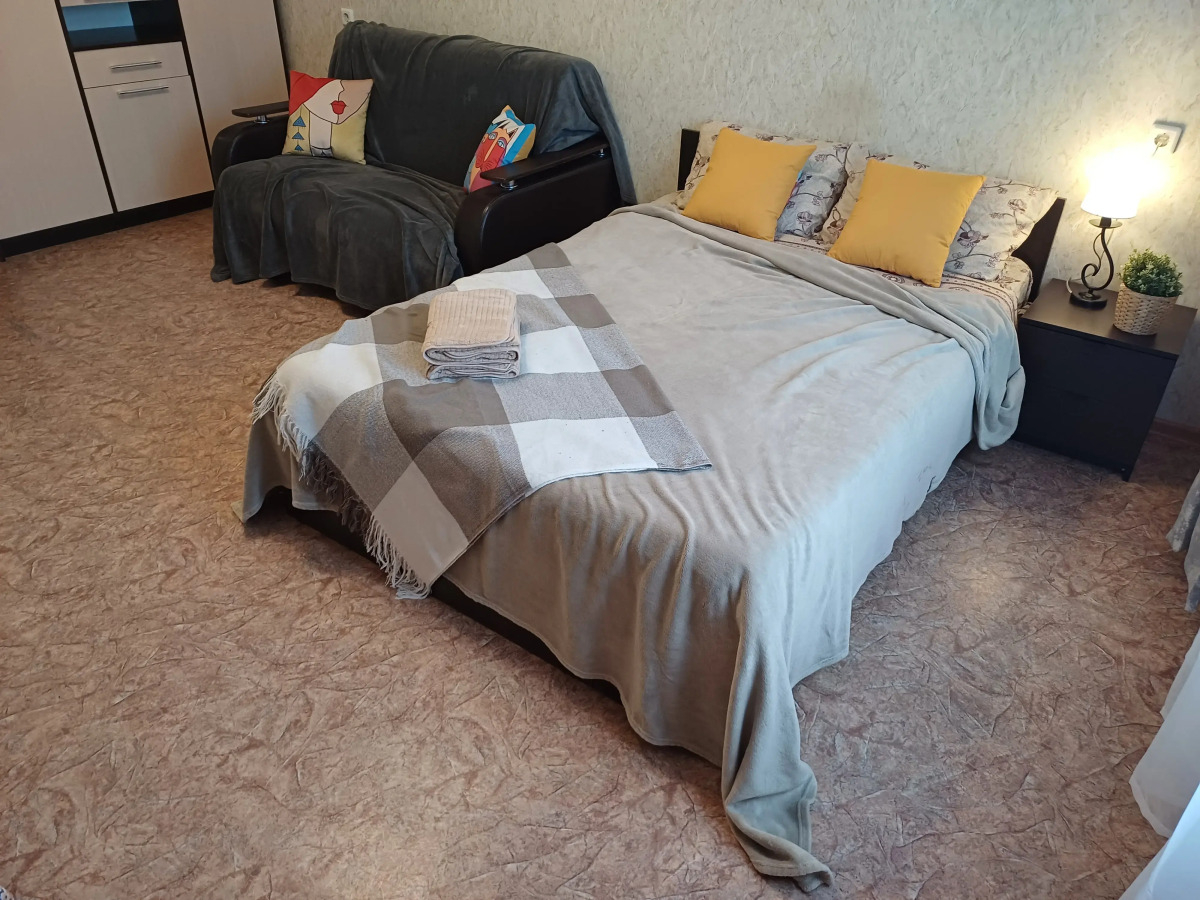 Апартаменты Чайка House Бурнаковская 77