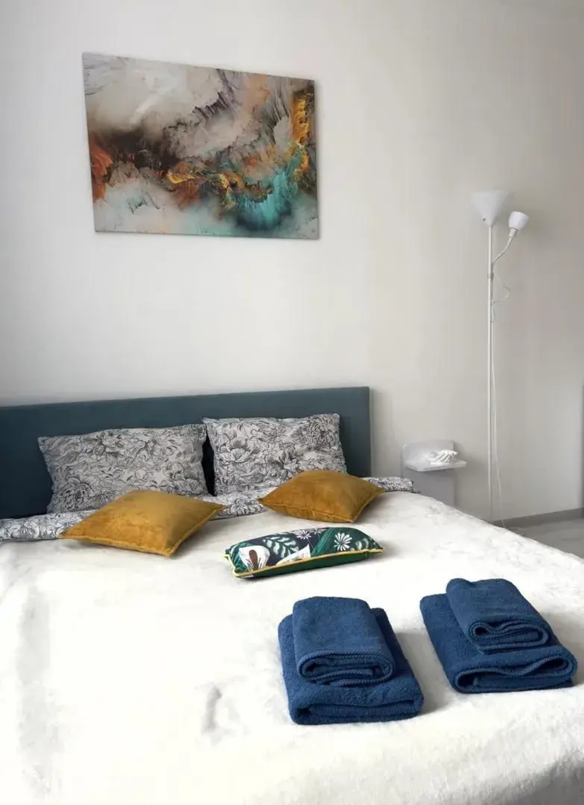 Апартаменты 31 на улице Владимира Пчелинцева 6/2