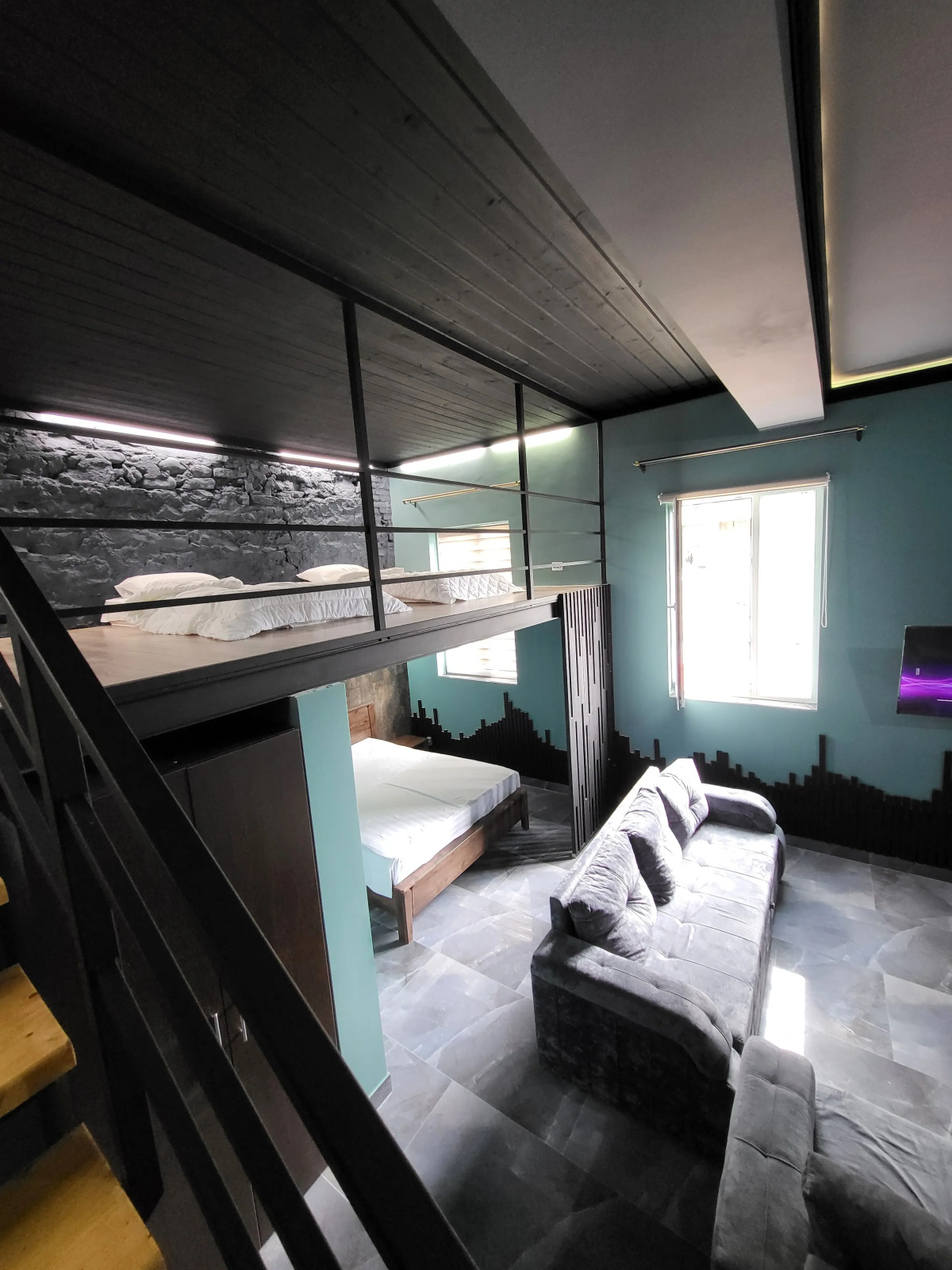 Квартира Максилан