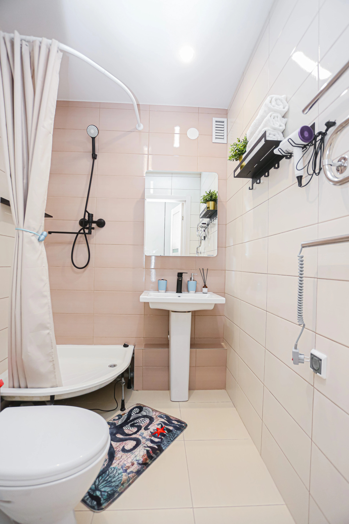 Апартаменты SunSet Новокузнечихинская 2