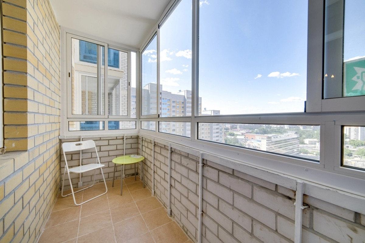 Apartments Bibliotechnaya 45