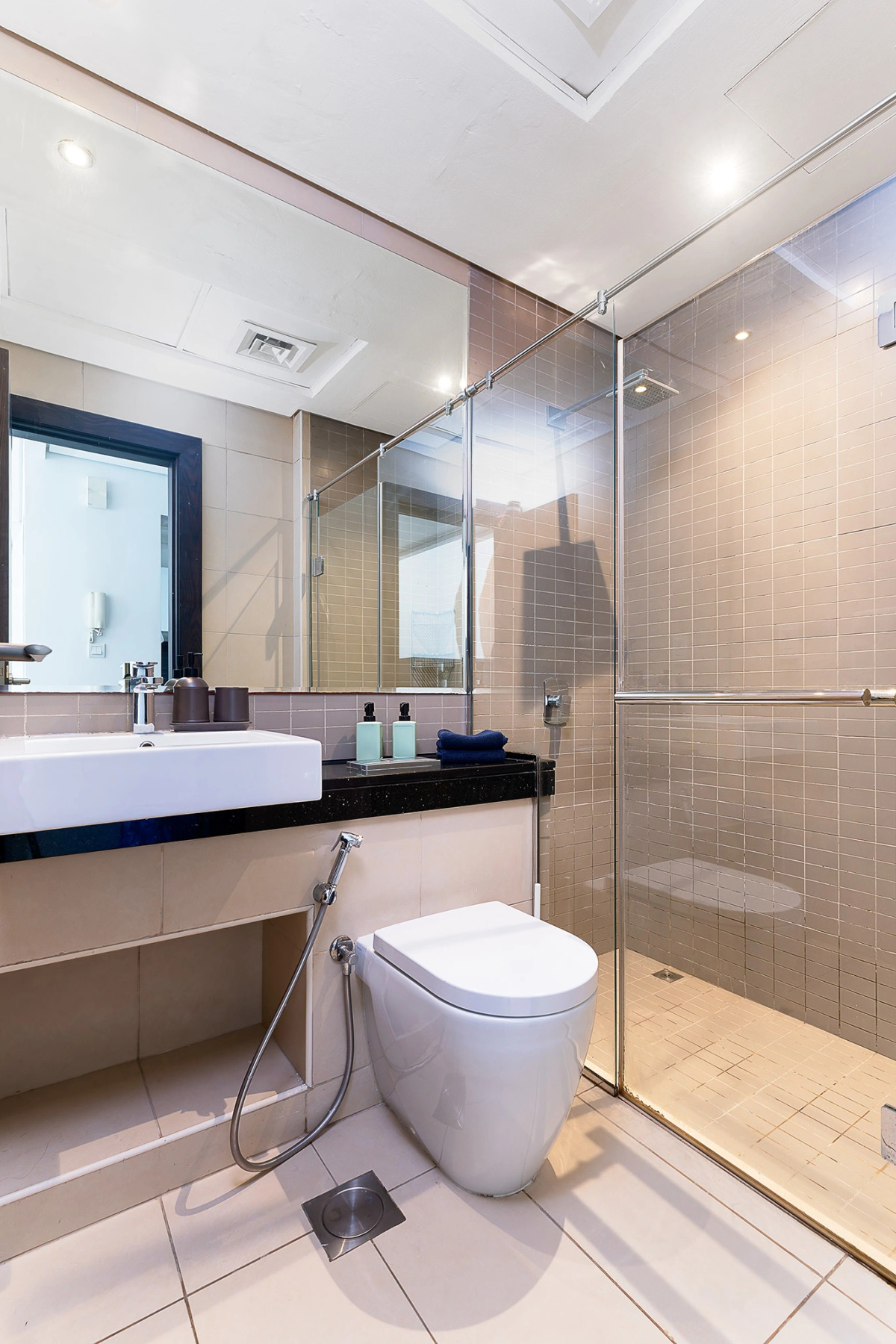 Апартаменты Welcome Home in Silverene Tower