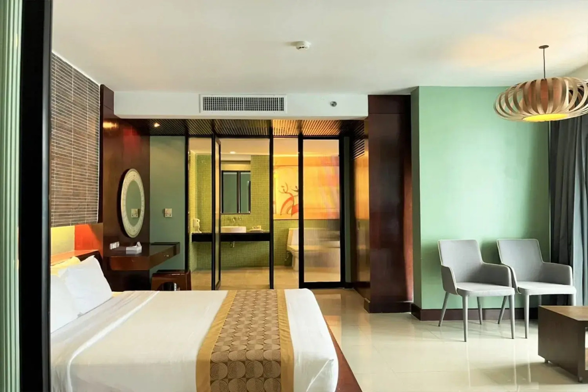 Отель Long Beach Garden Hotel & Pavilions