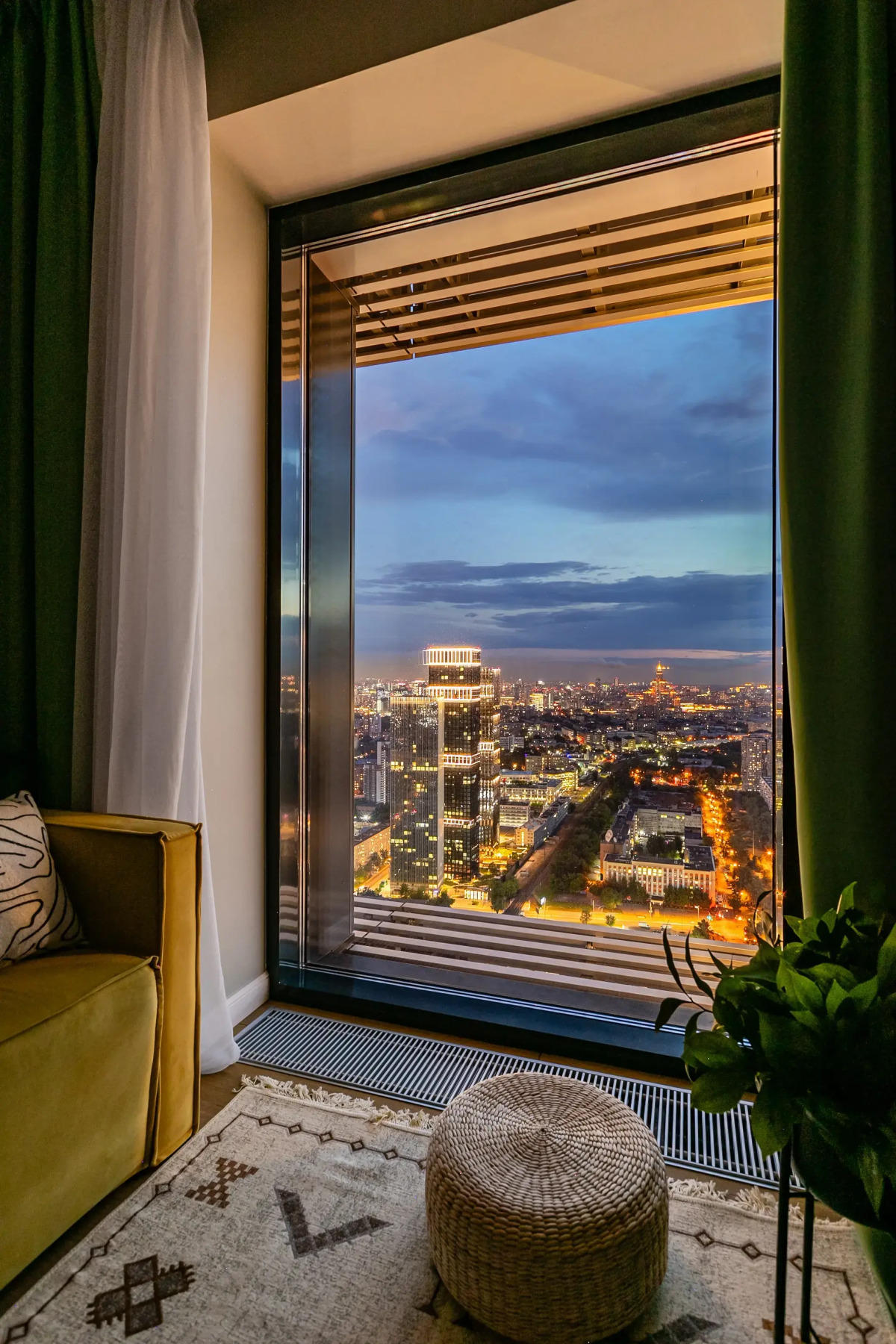 Квартира Бизнес Класс на 52 Этаже с Потрясающим Видом на Москву