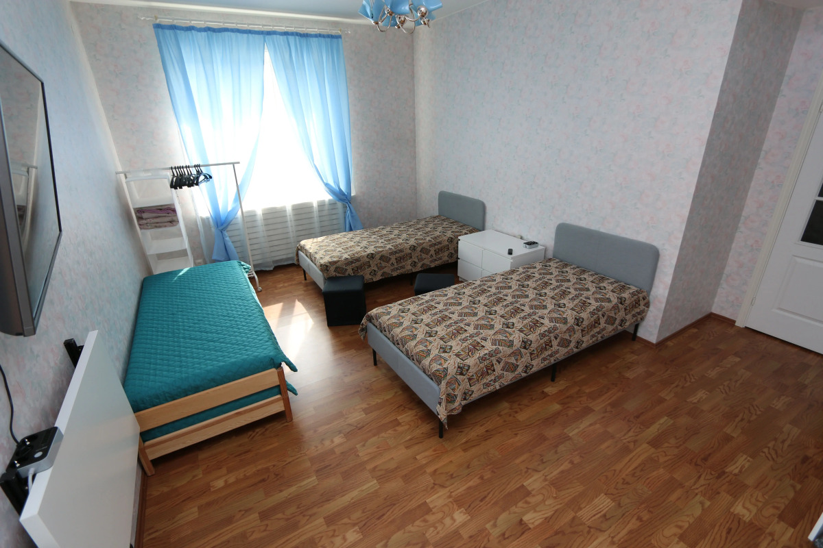 Квартира Просторная квартира с сауной рядом